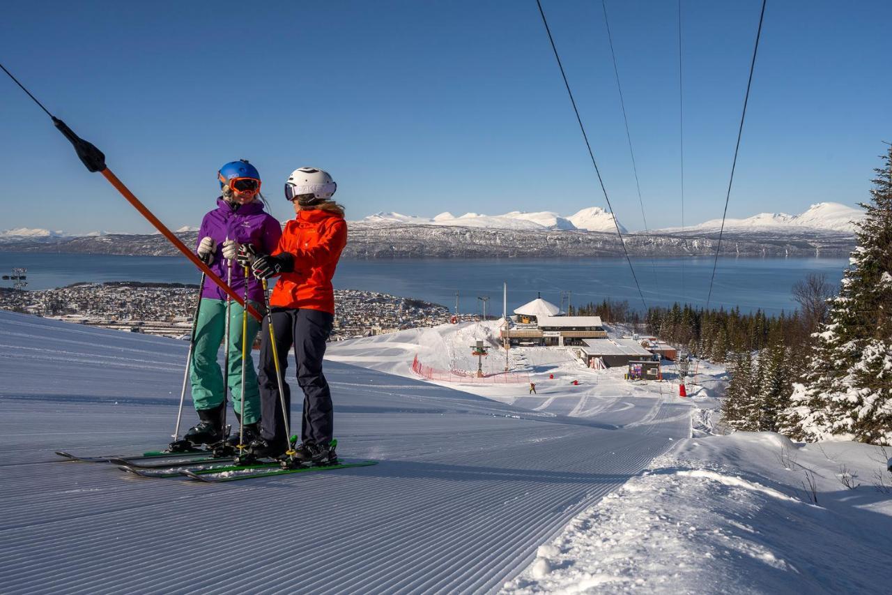 Basecamp Narvik Hotel Buitenkant foto