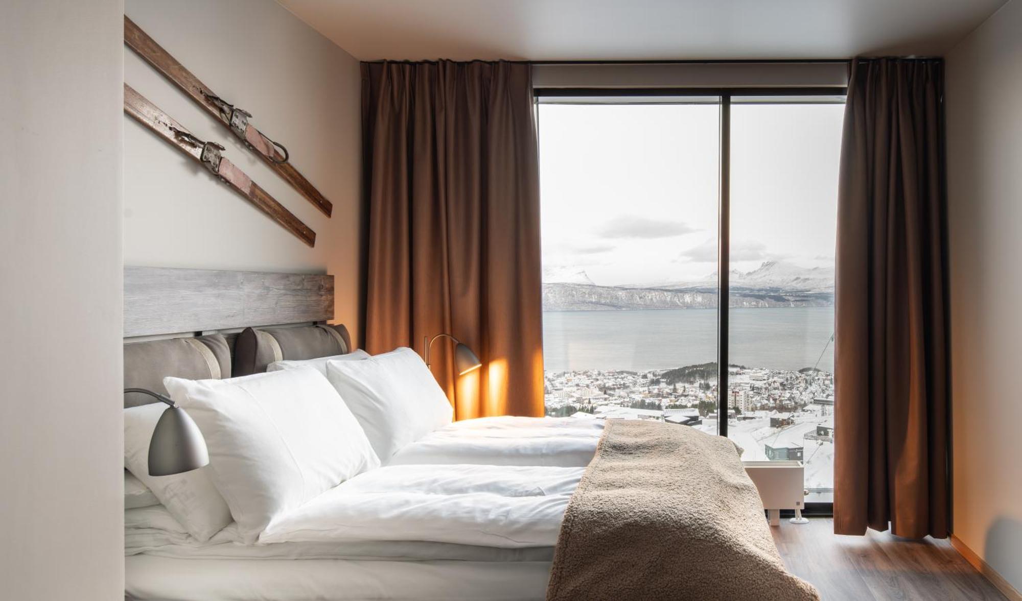 Basecamp Narvik Hotel Buitenkant foto